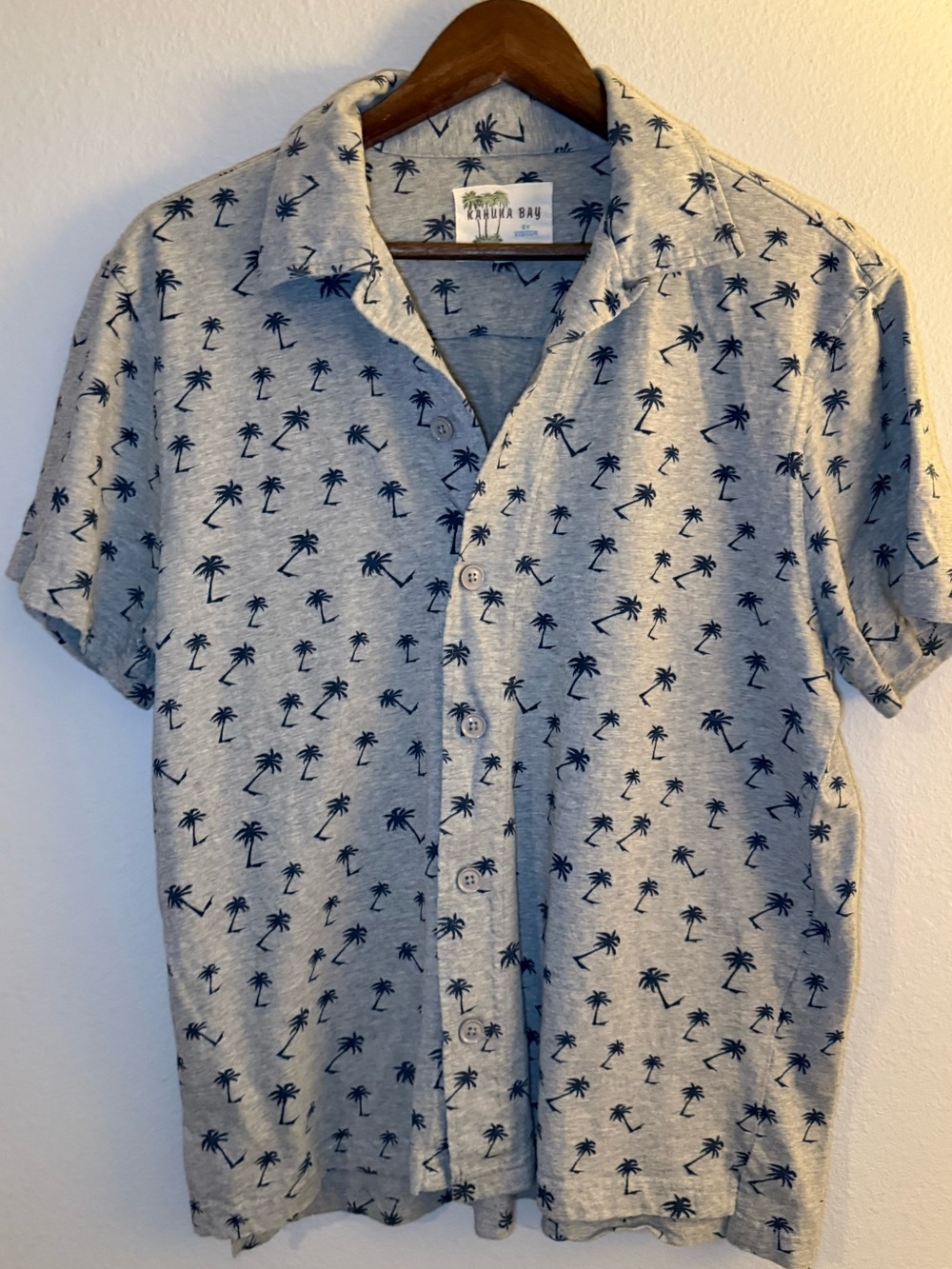 Casual Short-Sleeve Palm Print Button-Down Shirt - Light Gray